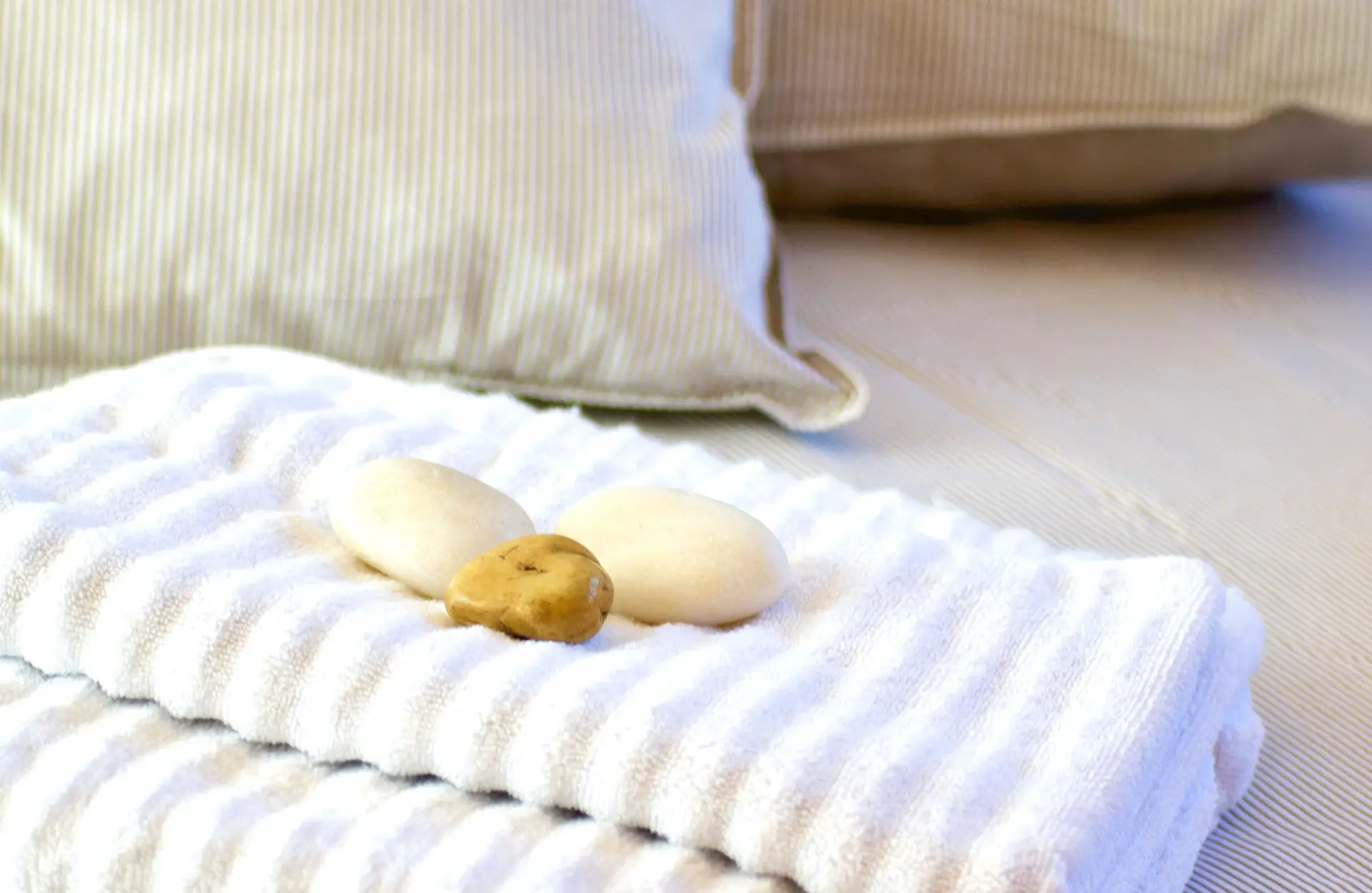 volcanos-land-featured